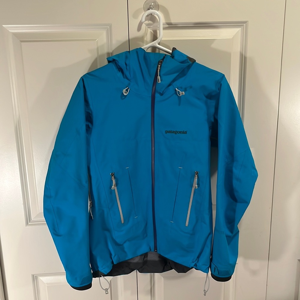 Patagonia Blue Shell Jacket - Size XS